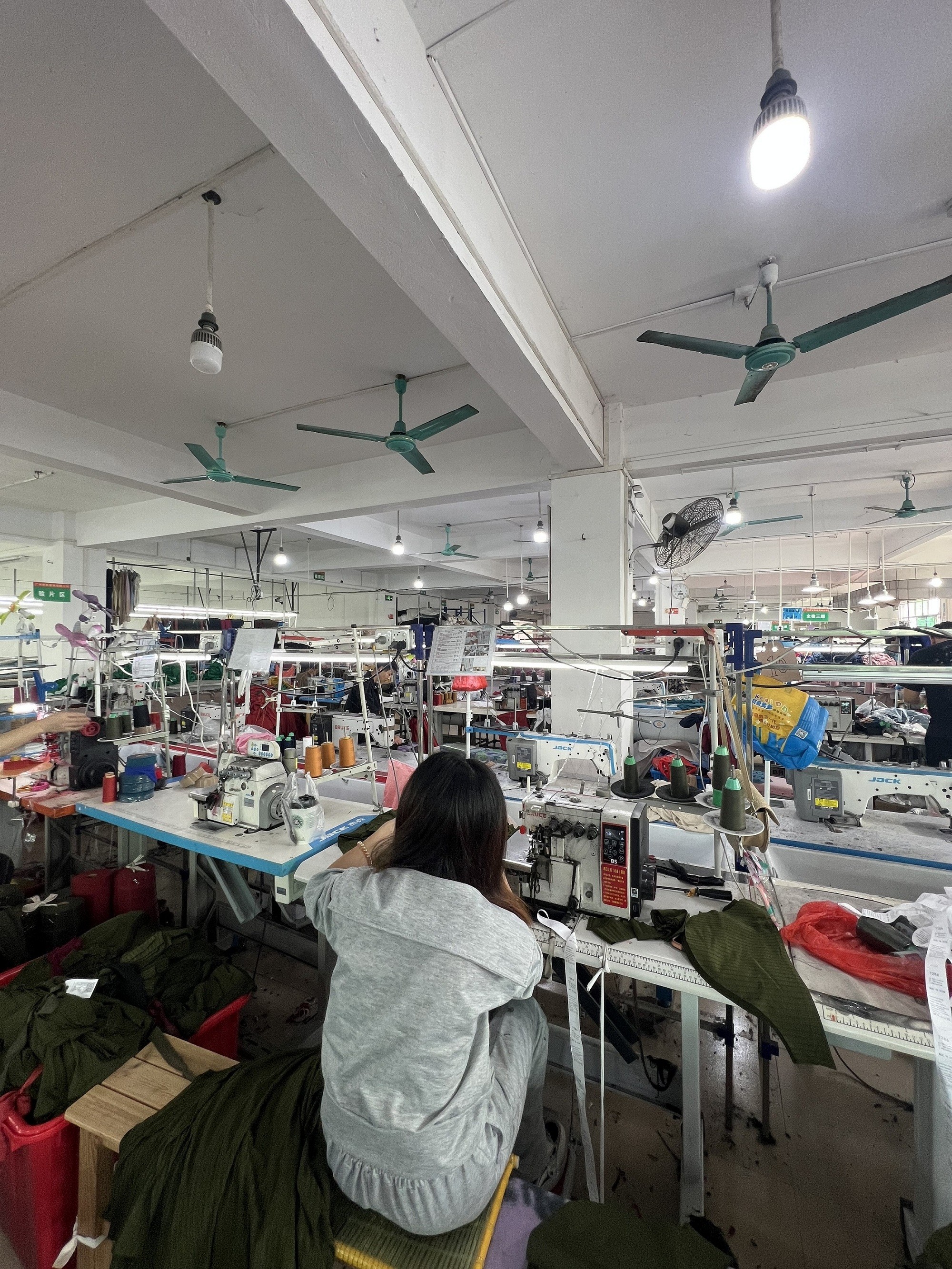 China Guangzhou Vinas clothing technology Co., LTD Perfil de la compañía