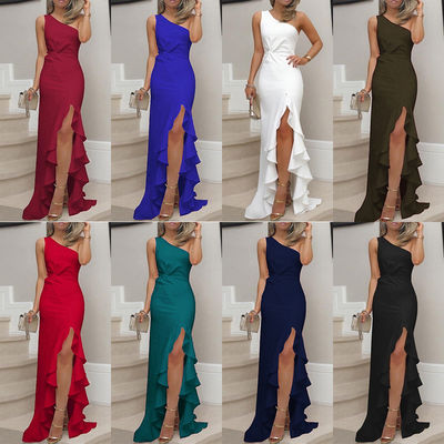 Vestidos de noche de adelgazamiento de corte con alfombras con alfombras Vestido de noche sin mangas