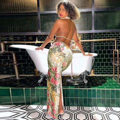 Sexy sin espalda sin correa Top delgado Falda V Cuello Larga longitud