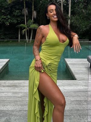 Moda nueva de primavera y verano Sexy de color sólido delgado cintura alta cuello en V vestido de cinturón mujer