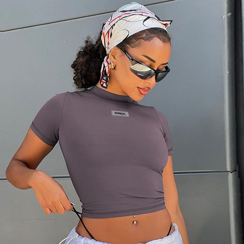 Moda Casual Sexy T-shirts ajustadas cortas delgadas ajustadas redondas Top de cuello